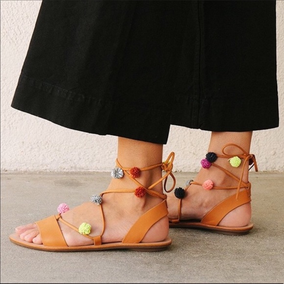 NWT Loeffler Randall 8.5 Saskia Flat Pompom Sandal - Picture 2 of 8